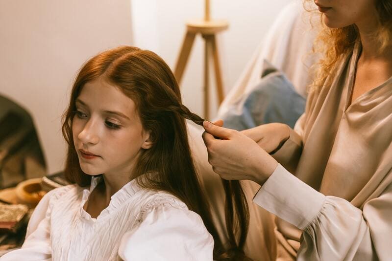 Top con los mejores peinados con trenzas y pelo suelto